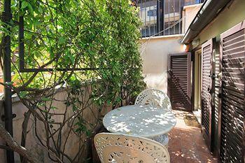 Frattina Apartamento